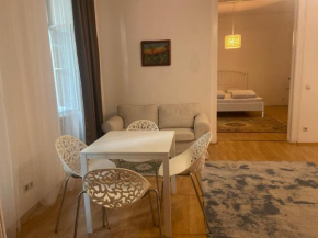 Altbau Apartment